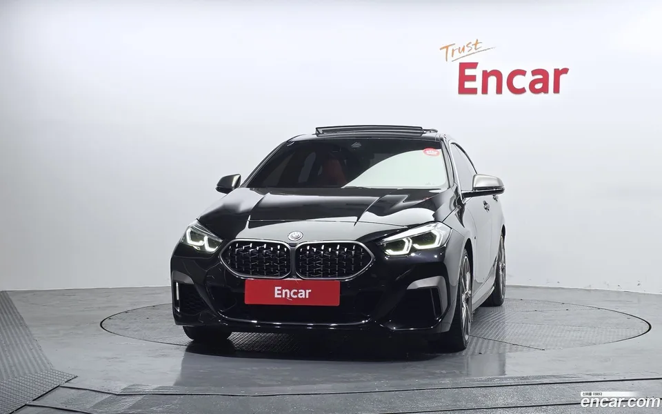 BMW 2 Series Gran Coupe M235i xDrive 2023 — thumbnail 3