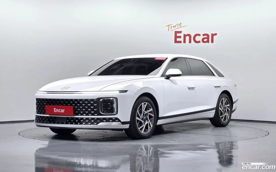 Hyundai Grandeur Hybrid 2024 — фото 1, купить с доставкой в Москву