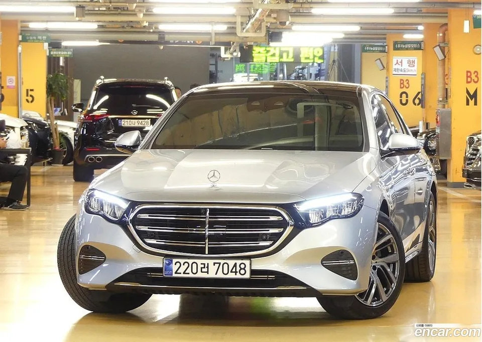 Mercedes-Benz E-Class E220d 4MATIC 2024 — миниатюра 3