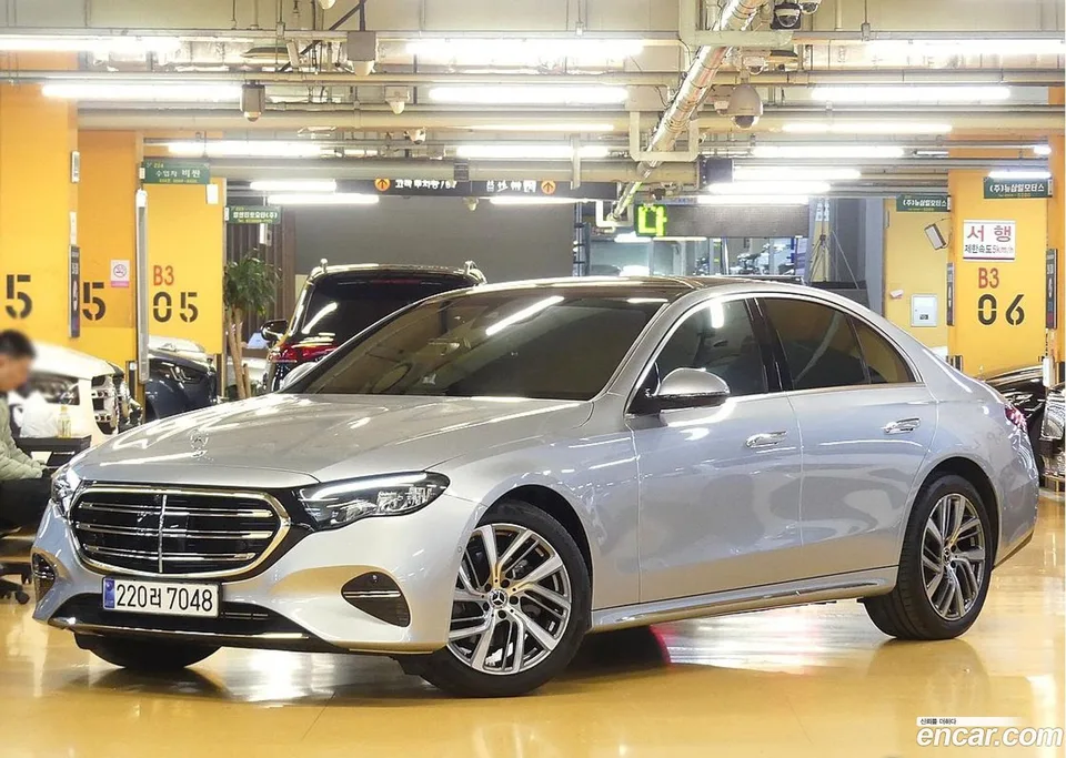 Mercedes-Benz E-Class E220d 4MATIC 2024 — фото 1, купить с доставкой в Москву