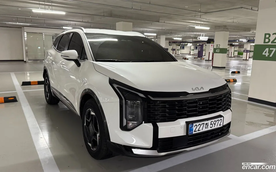 Kia Sportage Hybrid HEV 1.6 2WD 2025 — фото 1, купить с доставкой в Москву