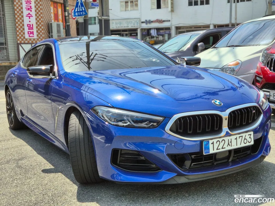 BMW 8 Series M850i xDrive 2023 — фото 1, купить с доставкой в Москву