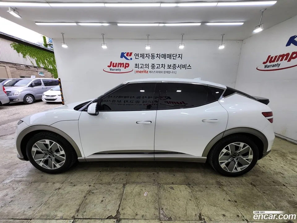 Genesis GV60 2023 — thumbnail 3