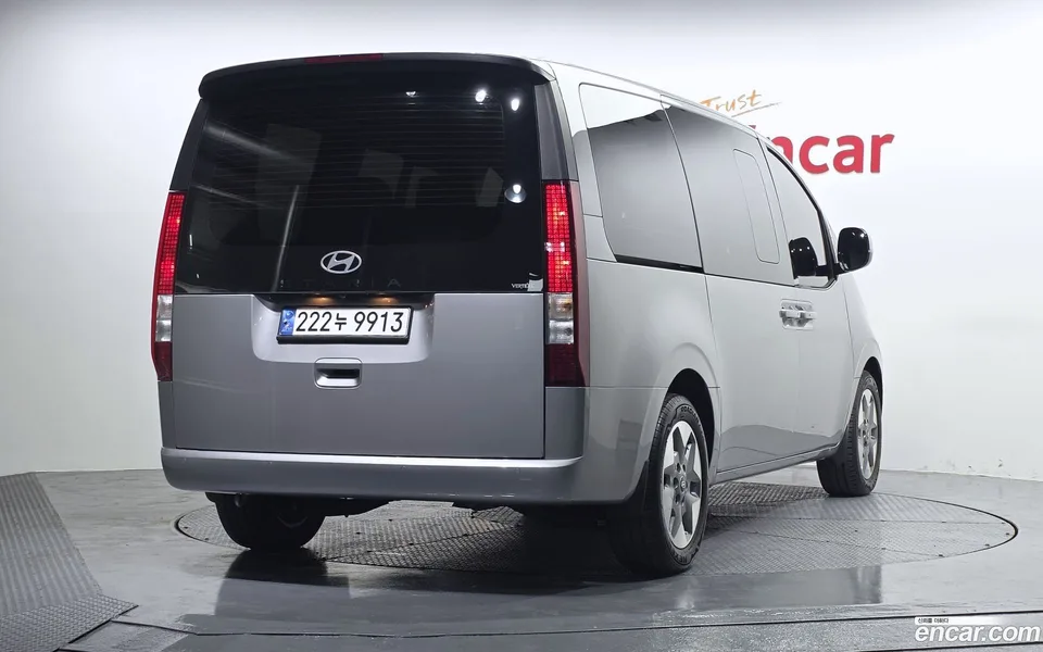 Hyundai Staria HEV 1.6 9 2024 — миниатюра 2