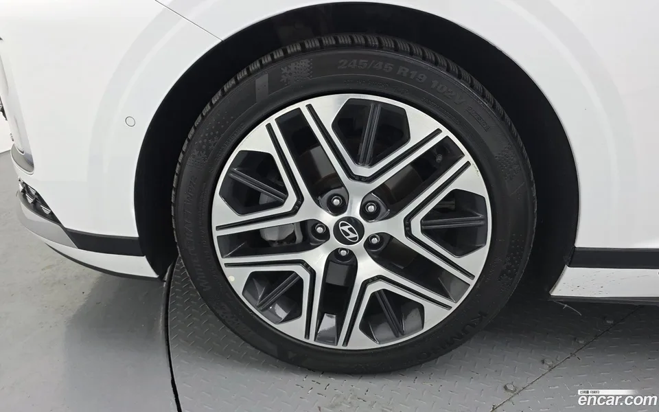 Hyundai Grandeur 2.5 2WD 2024 — миниатюра 5