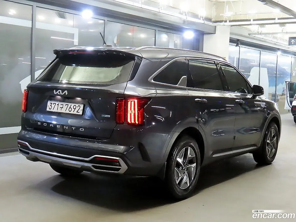 Kia Sorento HEV 1.6 2WD 2022 — миниатюра 4