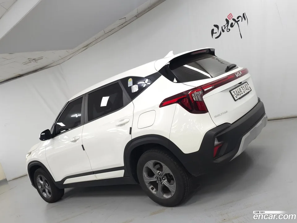 Kia Seltos 2.0 2WD 2024 — миниатюра 4