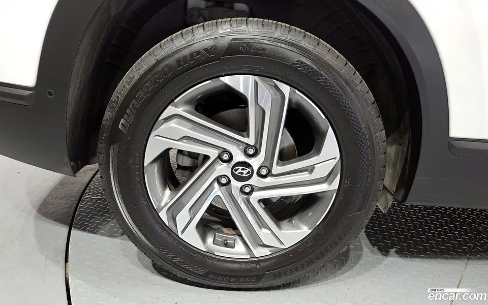 Hyundai SantaFe 2.5T 2WD 2023 — миниатюра 2