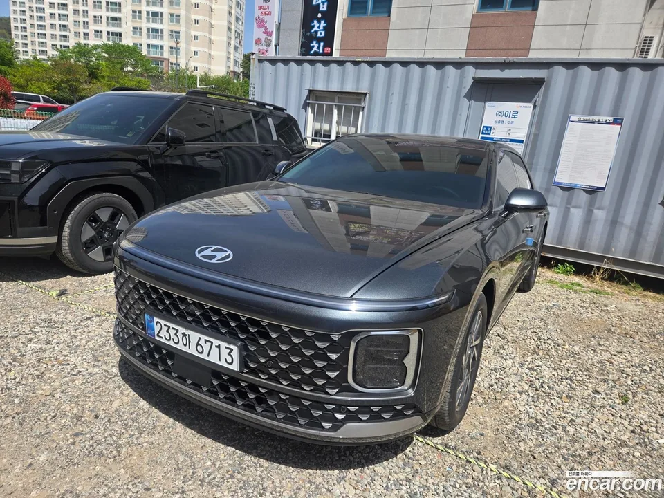 Hyundai Grandeur Hybrid 2026