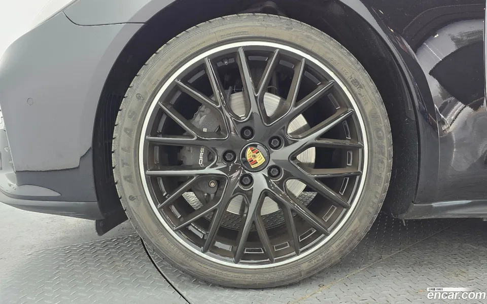 Porsche Panamera (971) 2.9 AWD 2022 — миниатюра 2