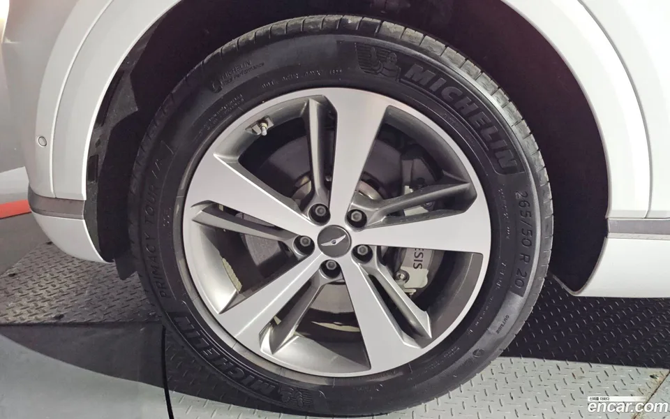 Genesis GV80 2.5T AWD 2023 — миниатюра 2