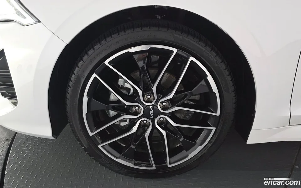 Kia K5 1.6 2023 — миниатюра 5
