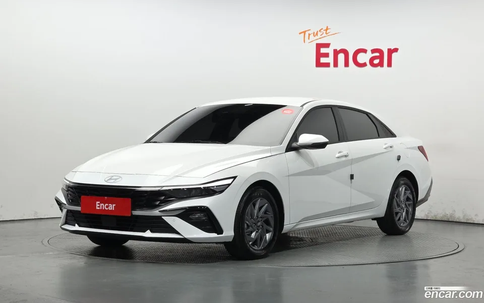 Hyundai Avante CN7 1.6 2025 — фото 1, купить с доставкой в Москву