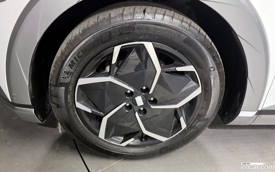 Hyundai Ioniq 5 2024 — миниатюра 5