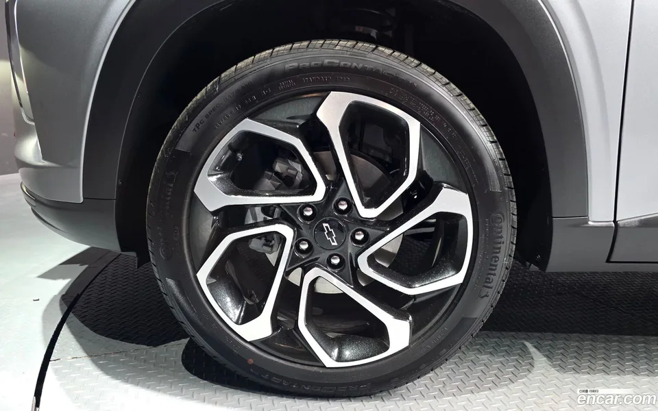 Chevrolet Trax Crossover 1.2 RS 2025 — миниатюра 5