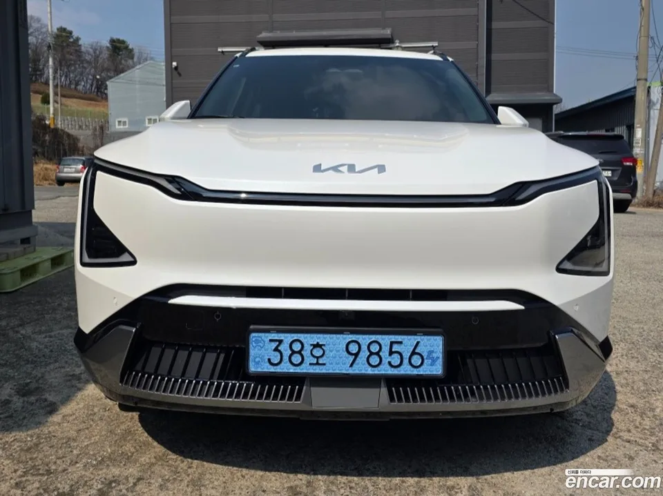 Kia EV5 2WD 2026 — миниатюра 3