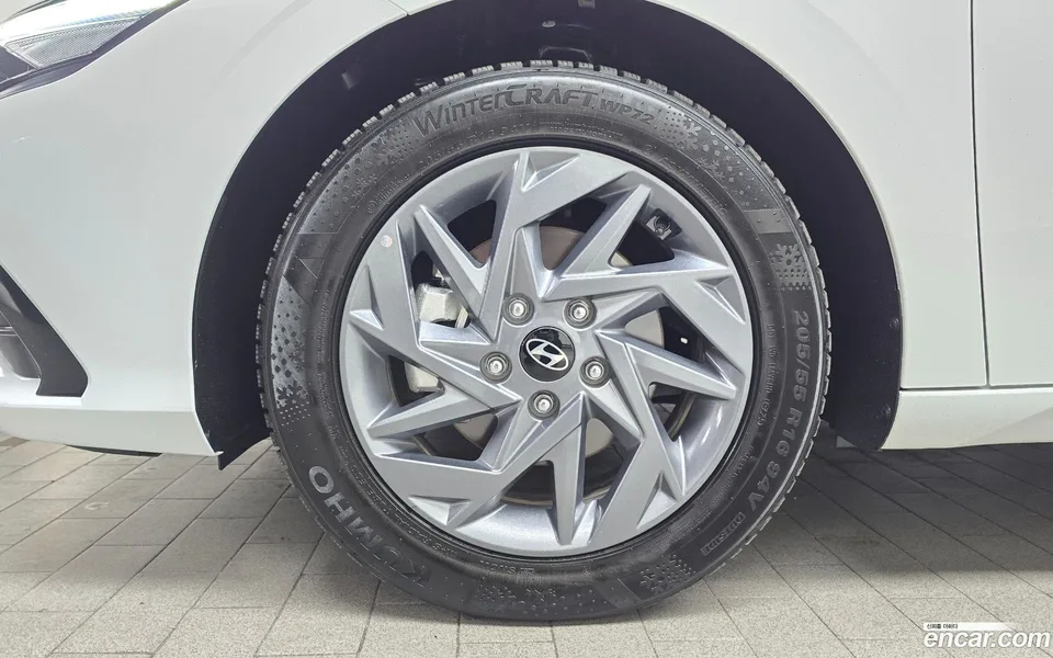 Hyundai Avante CN7 1.6 2025 — миниатюра 2