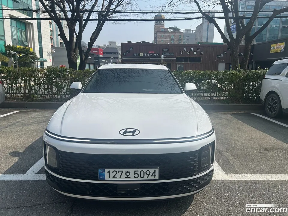 Hyundai Grandeur Hybrid 2026 — фото 1, купить с доставкой в Москву