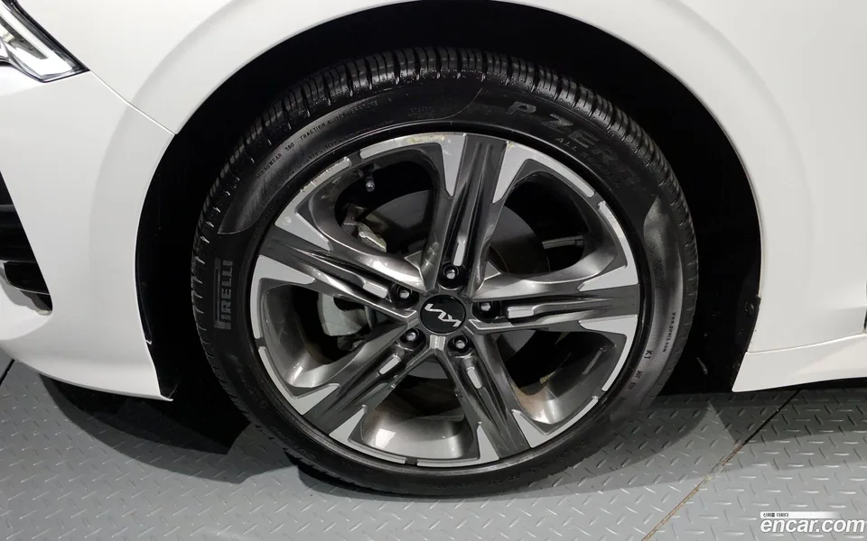 Kia K5 2.0 2023 — миниатюра 5