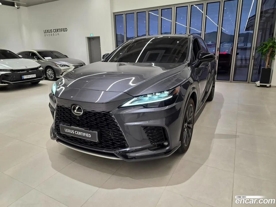 Lexus RX 500h F-Sport 2024 — фото 1, купить с доставкой в Москву