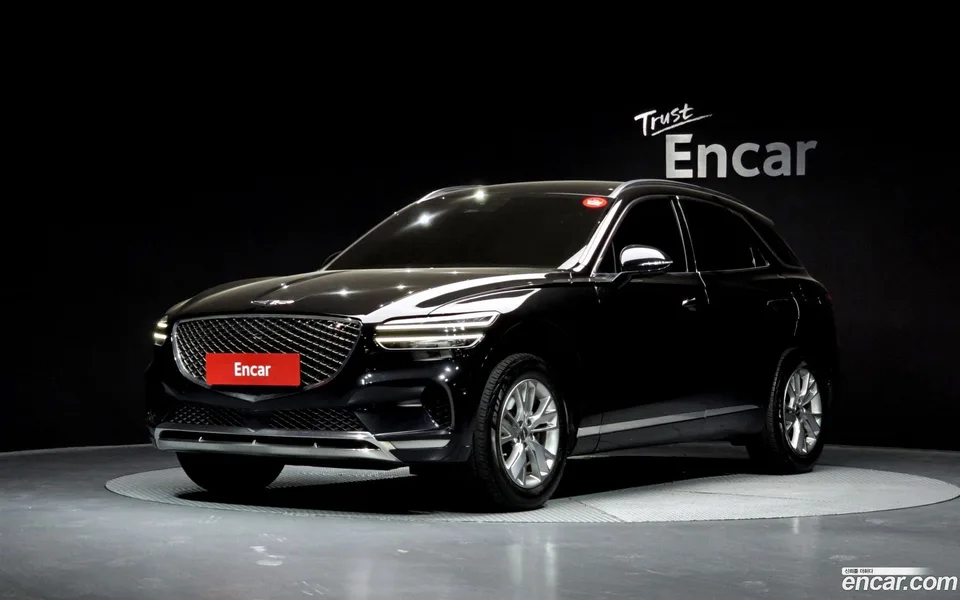 Genesis GV70 2.5T 2WD 2023 — фото 1, купить с доставкой в Москву