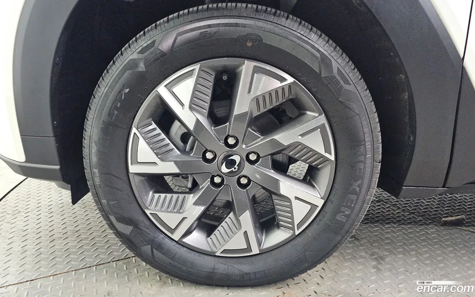 KG Mobility Torres EVX E5 2024 — миниатюра 5