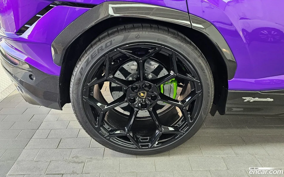 Lamborghini Urus 4.0 V8 2024 — миниатюра 5