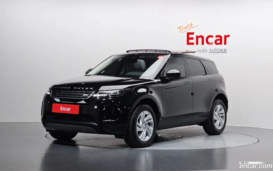 Land Rover Range Rover Evoque P250 S 2025 — photo 1, buy with delivery to Moscow