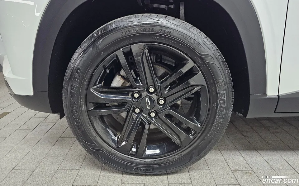 Chevrolet Trax Crossover 1.2 ACTIV 2023 — миниатюра 5