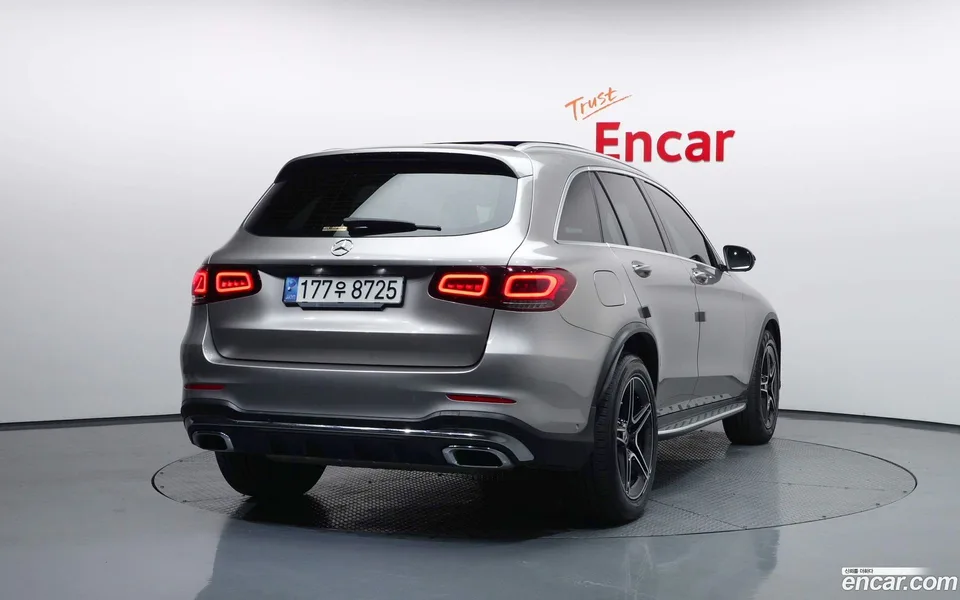 Mercedes-Benz GLC-Class GLC300 4MATIC 2022 — миниатюра 4