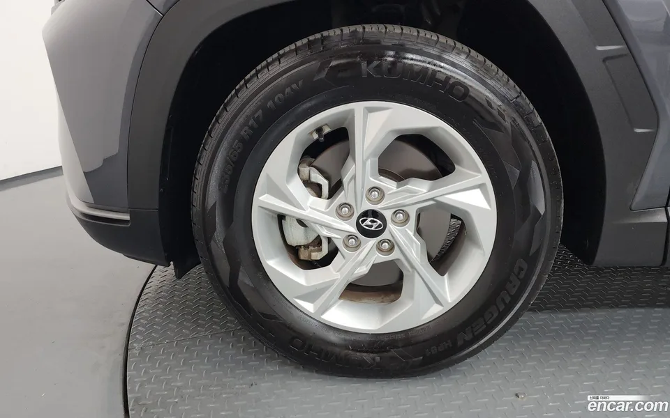 Hyundai Tucson 2.0 2WD 2022 — thumbnail 2