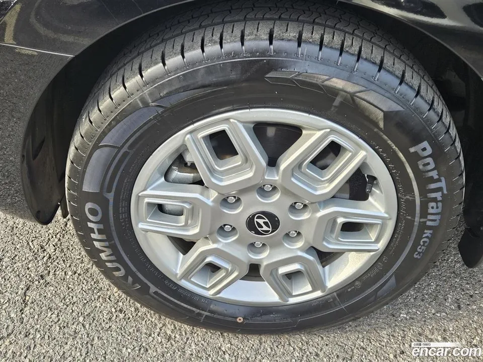 Hyundai Staria HEV 1.6 9 2025 — миниатюра 5