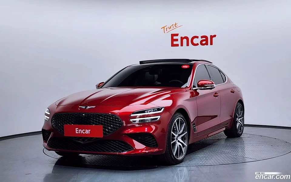 Genesis G70 2.0T 4WD 2022 — фото 1, купить с доставкой в Москву