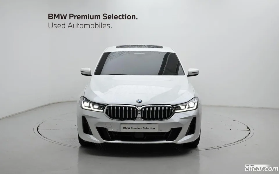 BMW 6 Series GT 630i xDrive M 2024 — миниатюра 3