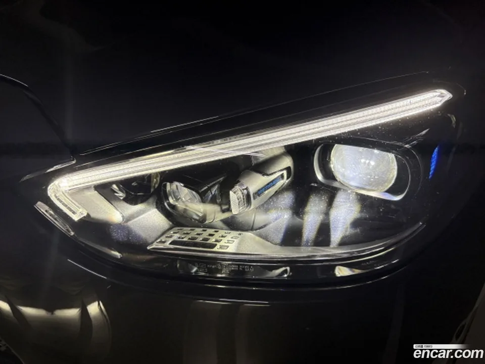 Mercedes-Benz C-Class C300 AMG Line 2022 — миниатюра 5