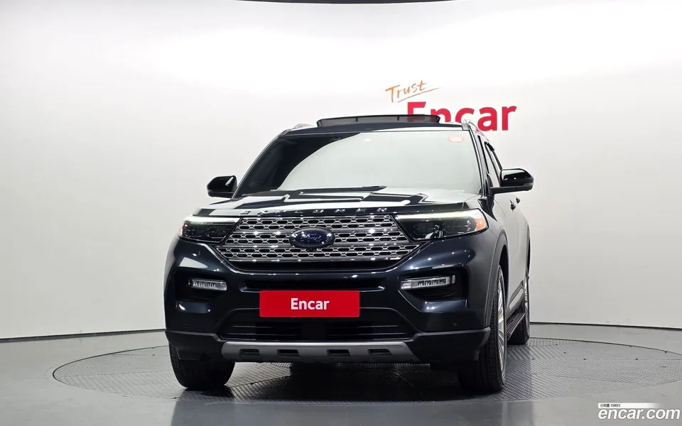 Ford Explorer 2.3 4WD 2023 — миниатюра 3