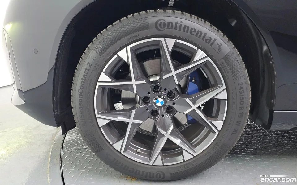 BMW X3 xDrive 20 M 2025 — миниатюра 2