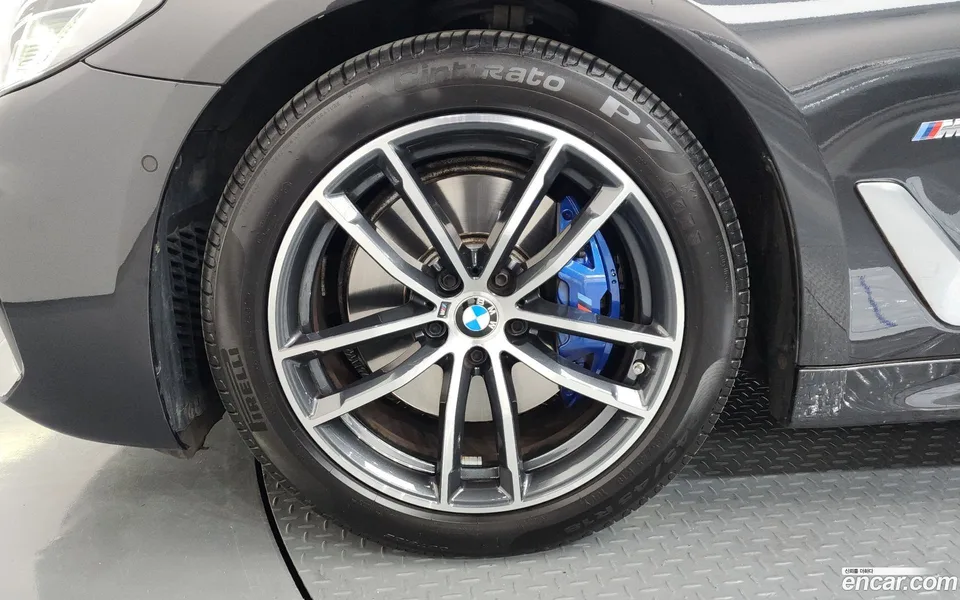 BMW 5 Series 520i M 2022 — миниатюра 5