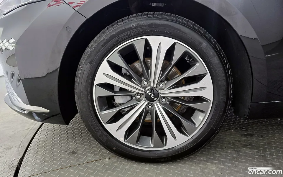 Kia K8 Hybrid 2023 — миниатюра 5