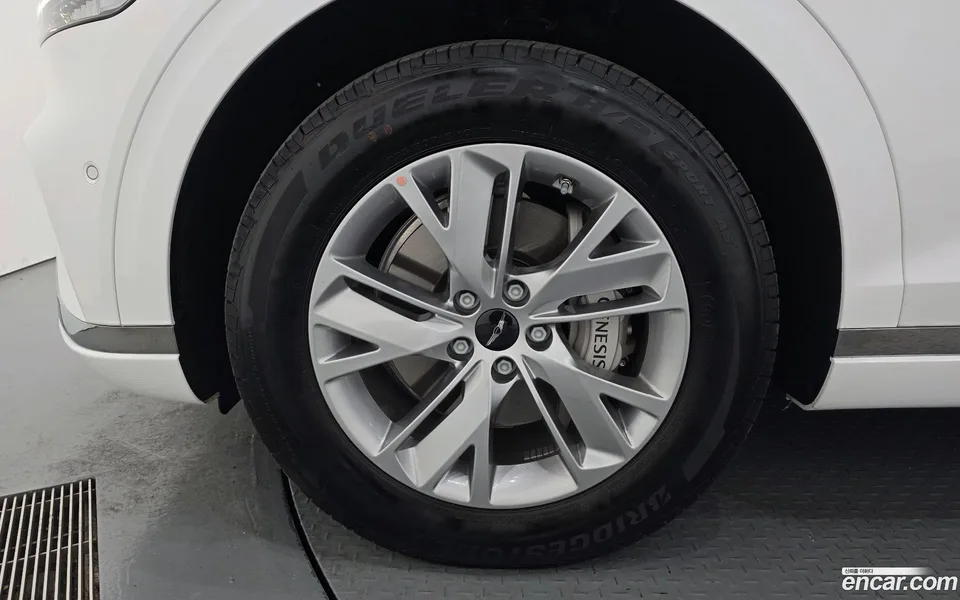 Genesis GV70 2.5T AWD 2024 — миниатюра 2