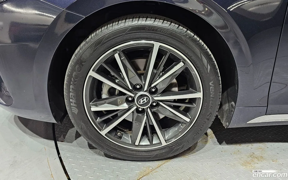 Hyundai Grandeur IG 2.5 2022 — миниатюра 2
