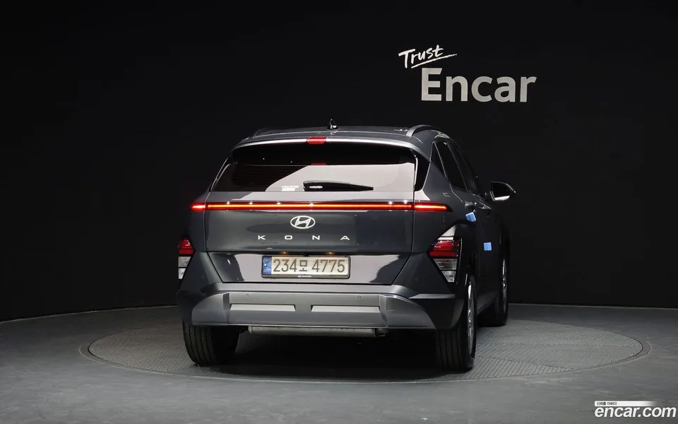 Hyundai Kona 1.6 2WD 2023 — миниатюра 4