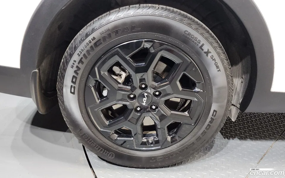 Kia Sorento HEV 1.6 2WD 2024 — миниатюра 5