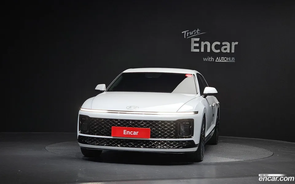 Hyundai Grandeur Hybrid 2023 — миниатюра 3