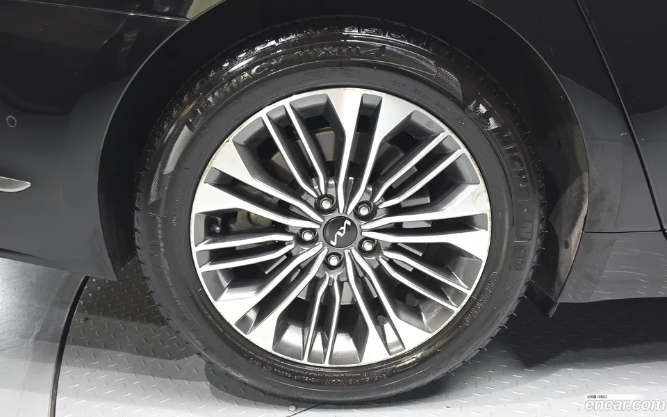 Kia K9 3.8 GDI AWD 2022 — миниатюра 2