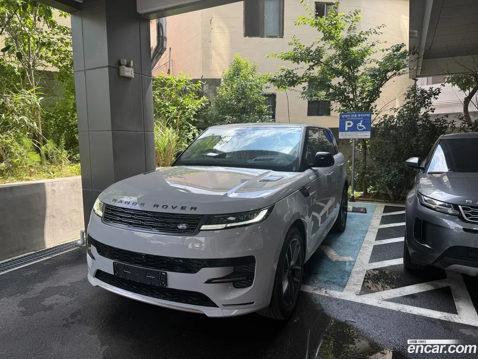 Land Rover Range Rover Sport P360 HSE 2025 — миниатюра 3