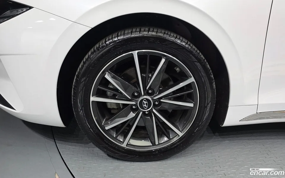Hyundai Grandeur IG 3.0 LPi () 2022 — миниатюра 2