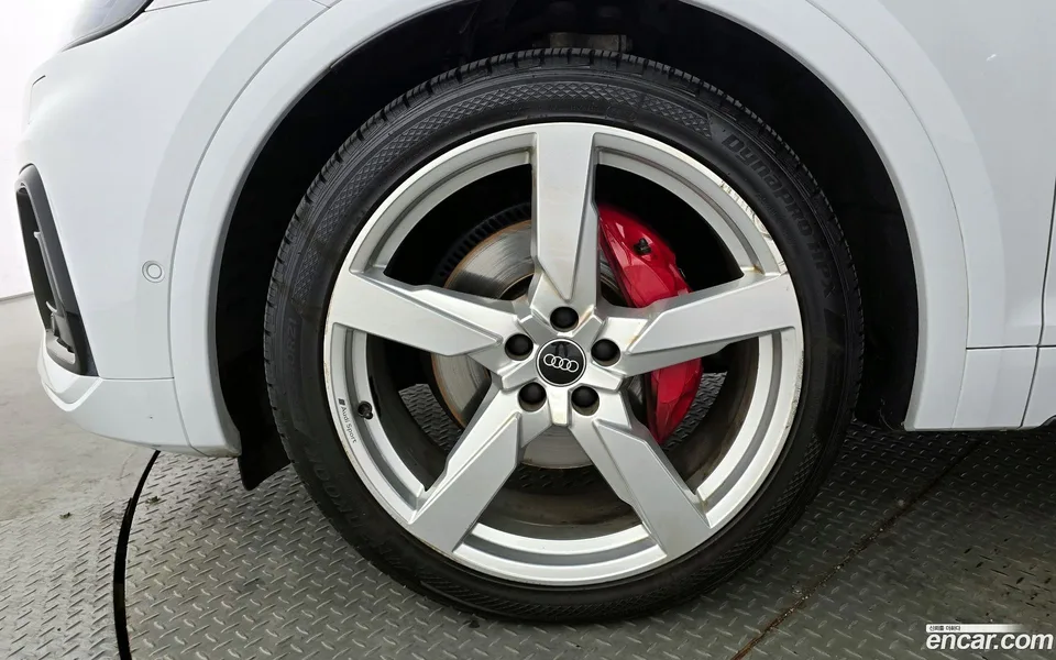 Audi SQ5 3.0 TFSI 2023 — миниатюра 5