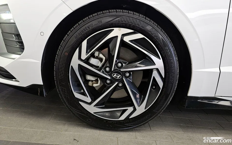 Hyundai Sonata The Edge Hybrid 2024 — миниатюра 5