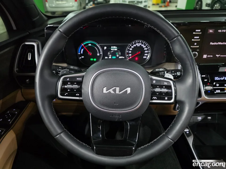 Kia Sorento HEV 1.6 2WD 2022 — миниатюра 2